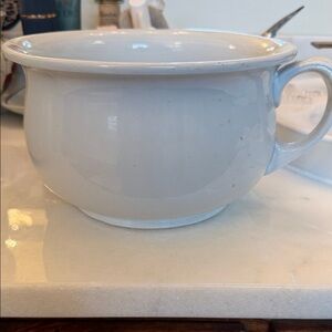 Alfred Meakin England antique Chamberpot excellent condition. Very old